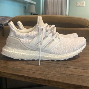 Adidas Ultraboost DNA Triple White